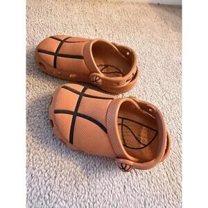 Crocs Clogs Classic Basketballs Childrens Youth C8